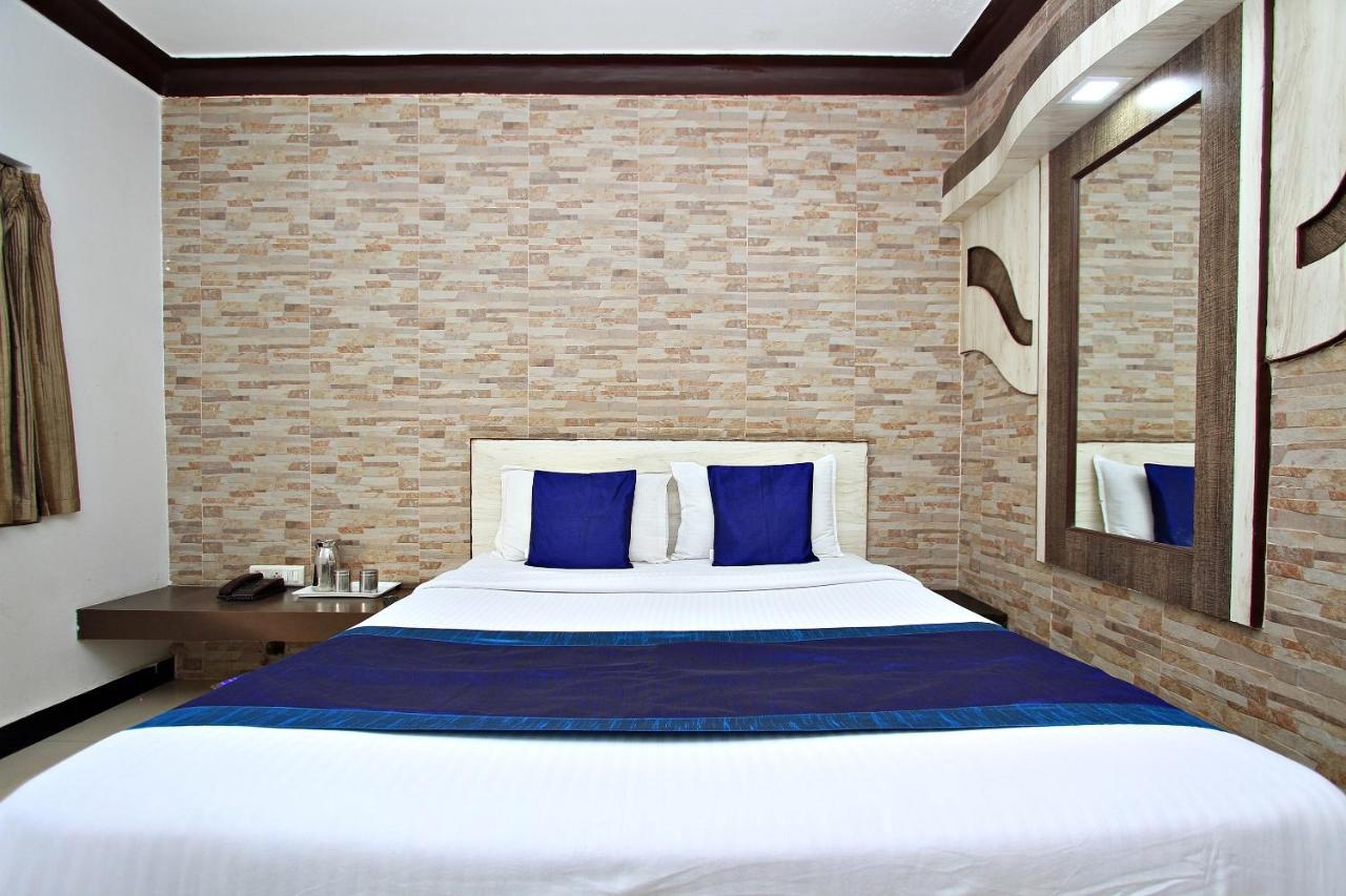 Hotel Pratham International Ooty Luaran gambar