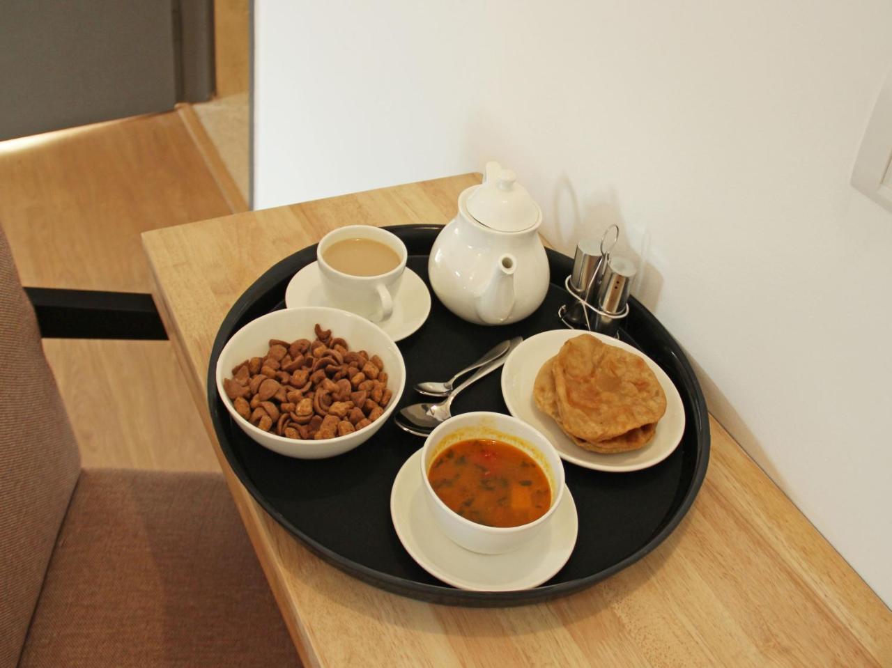 Hotel Pratham International Ooty Luaran gambar