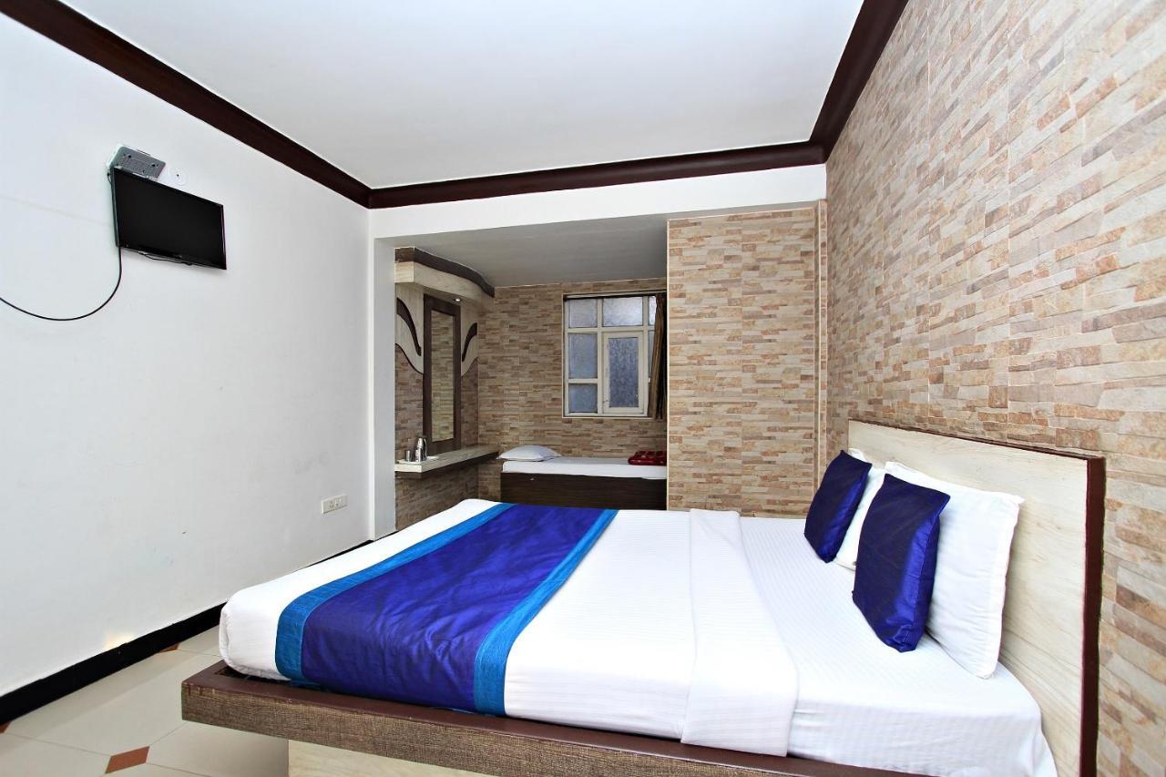 Hotel Pratham International Ooty Luaran gambar